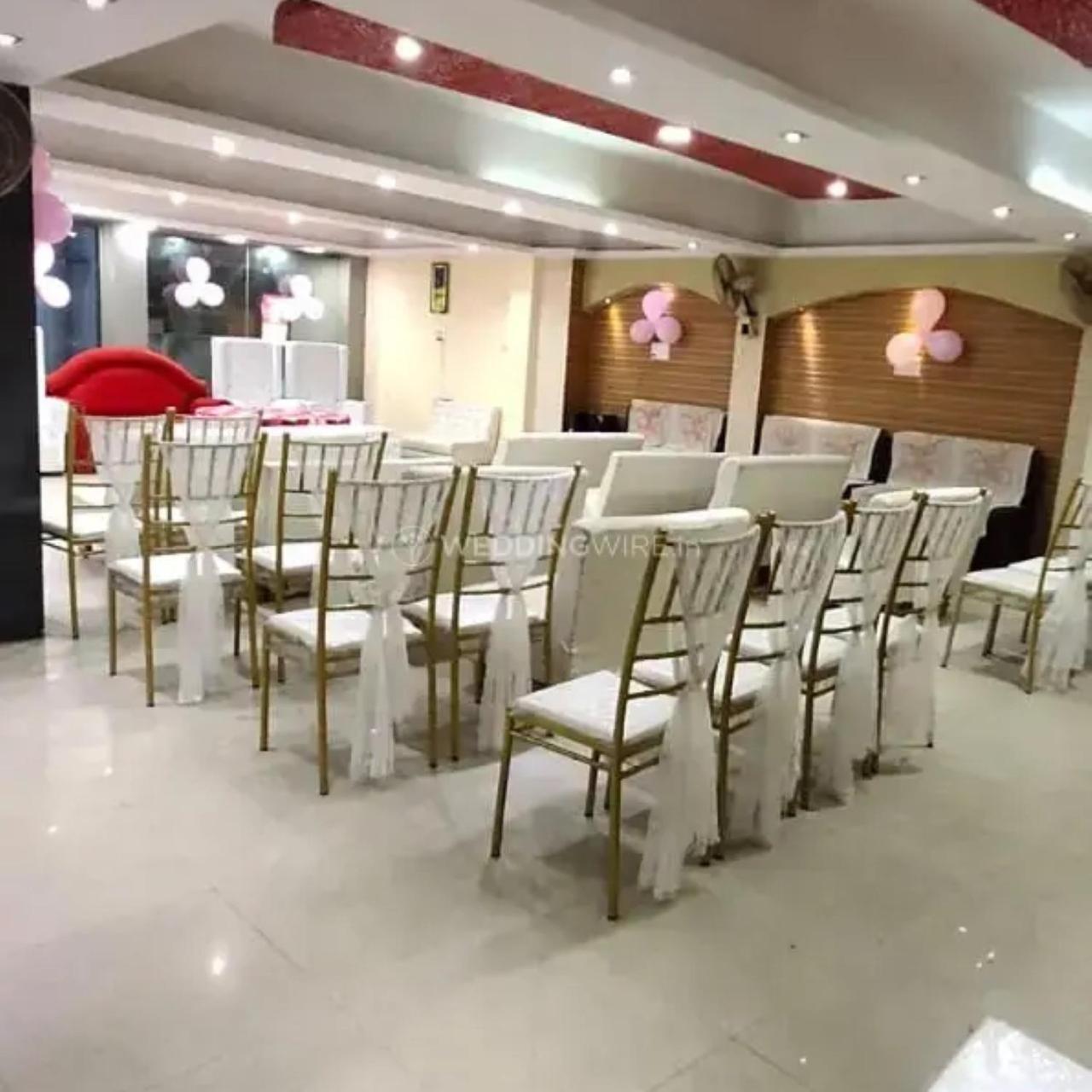 New Kumar Hotel & Banquet ลัคเนา ภายนอก รูปภาพ